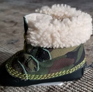 Sorel infant size 3 caribootie New in box.